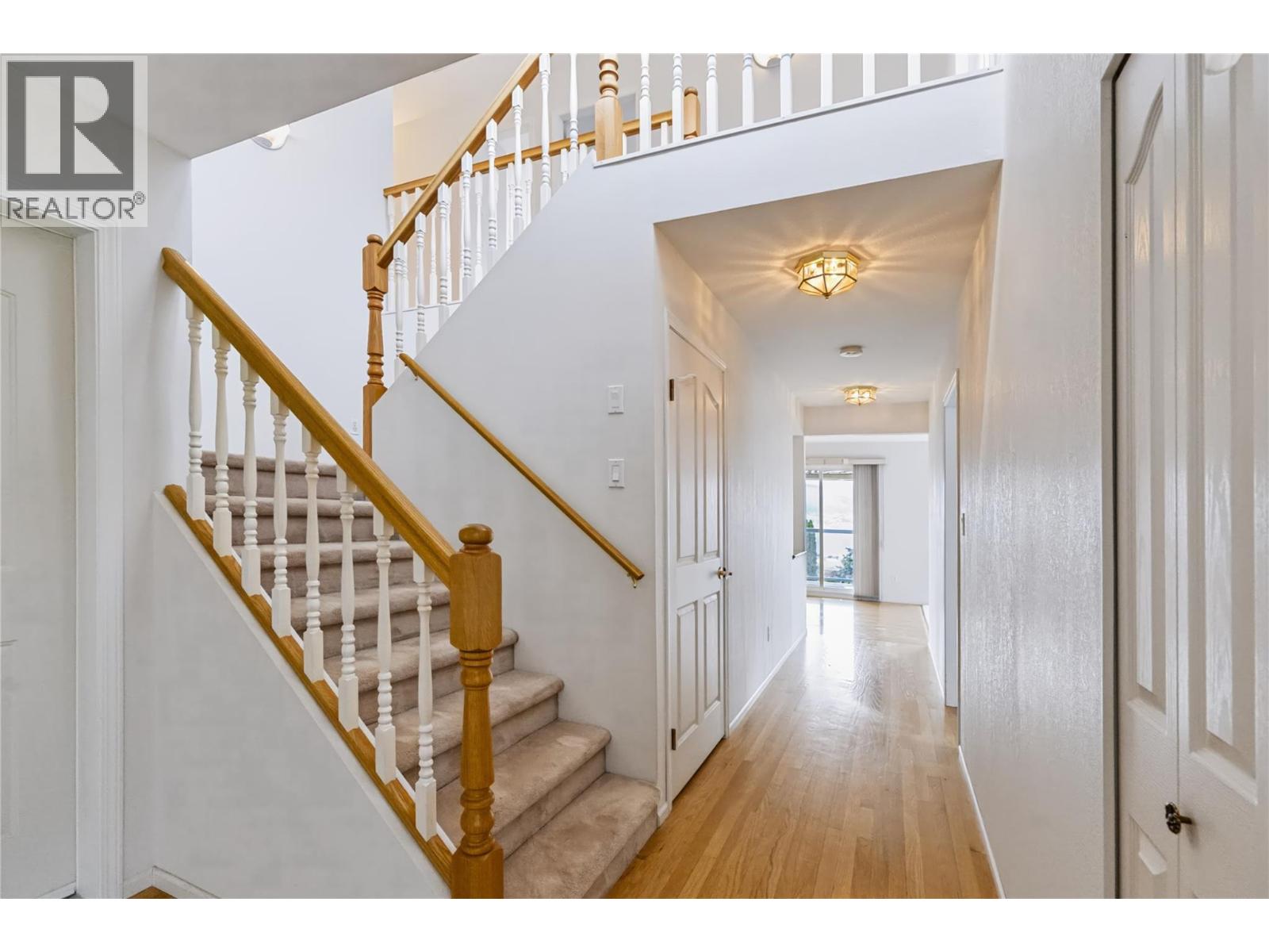 3925 North Naramata Road - 12