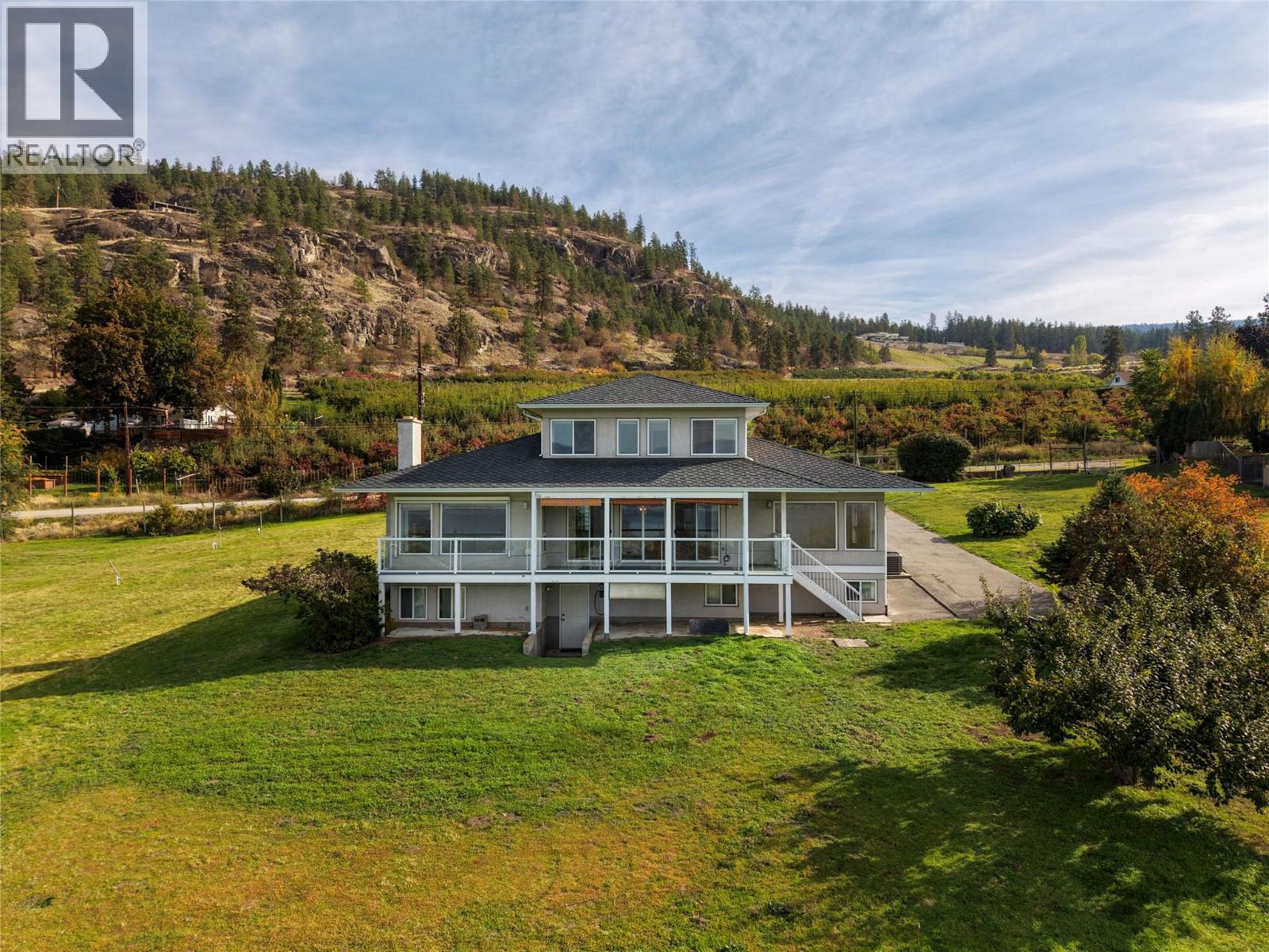 3925 North Naramata Road, Naramata