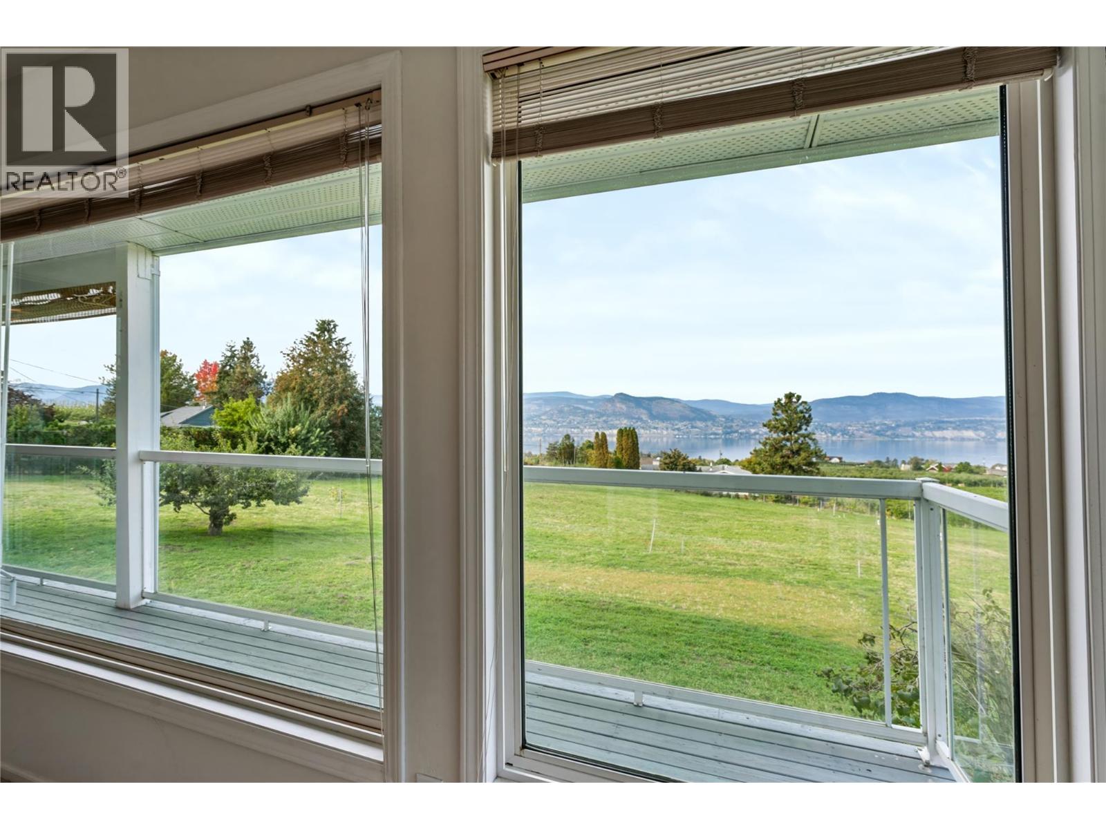 3925 North Naramata Road, Naramata