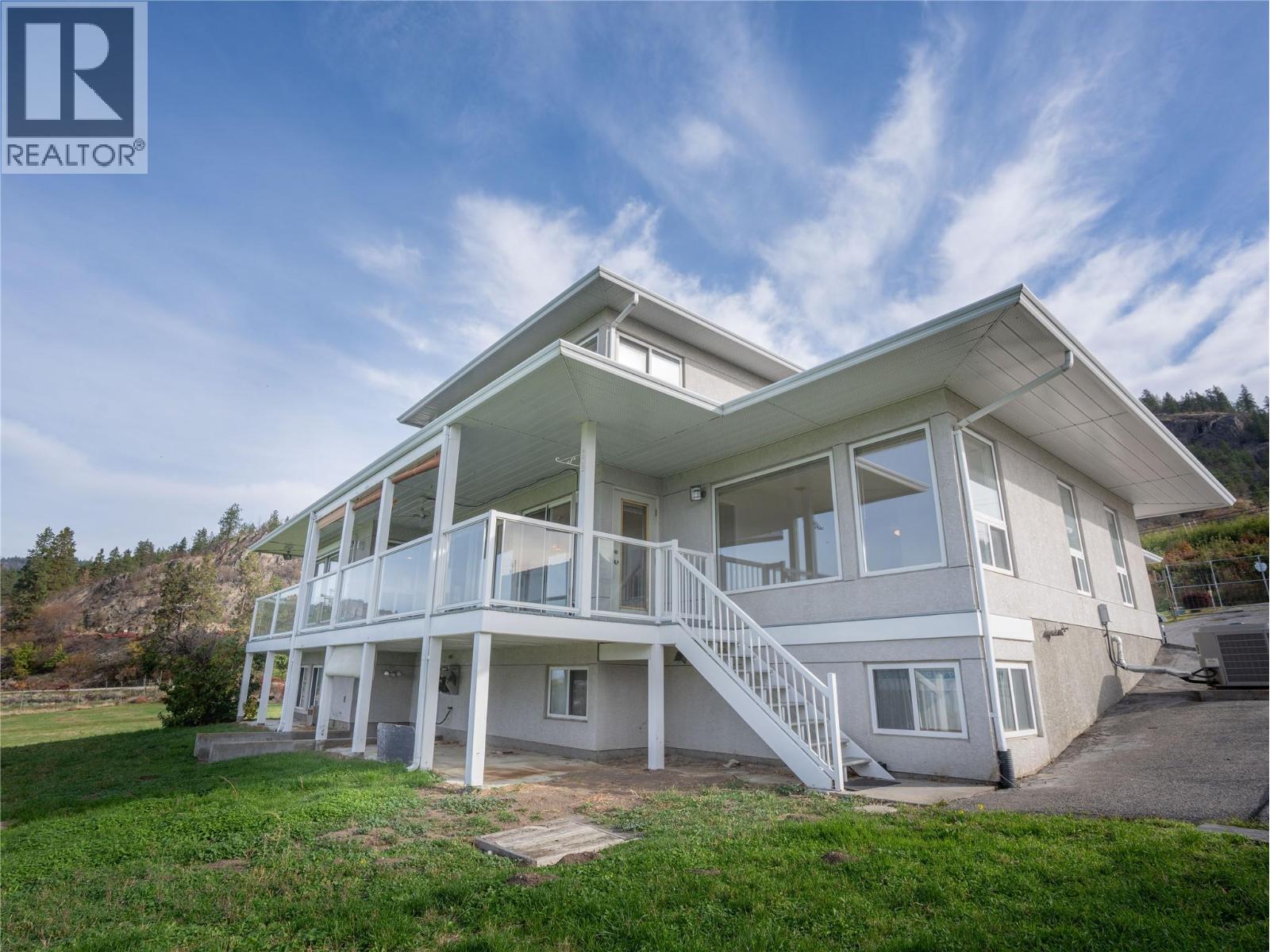 3925 North Naramata Road, Naramata