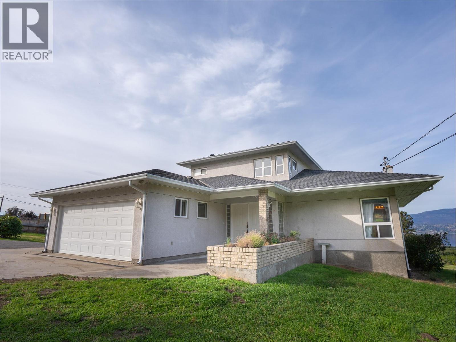 3925 North Naramata Road, Naramata