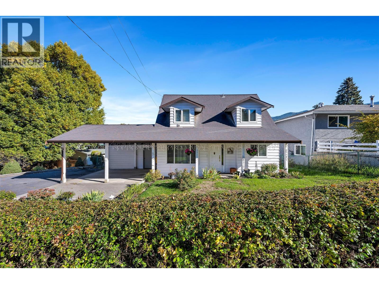 3300 Becker Street - 1