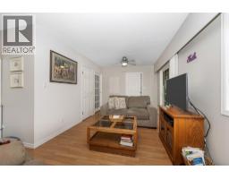 Kitchen - 3300 Becker Street, Armstrong, BC V4Y0H3 Photo 10