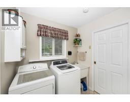3300 Becker Street, Armstrong, BC V4Y0H3 Photo 14
