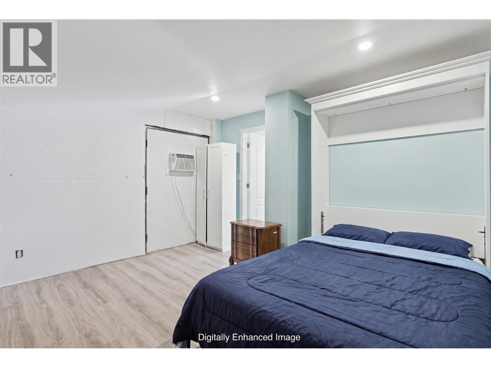 894 MAYNE Road - 39