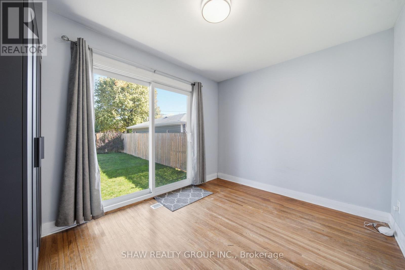 468 HIGHLAND ROAD - 15