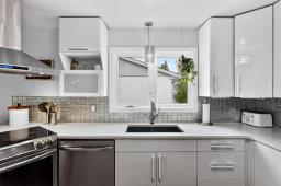 4pc Bathroom - 128 Valley View Drive, Winnipeg, MB R2Y0R8 Photo 10