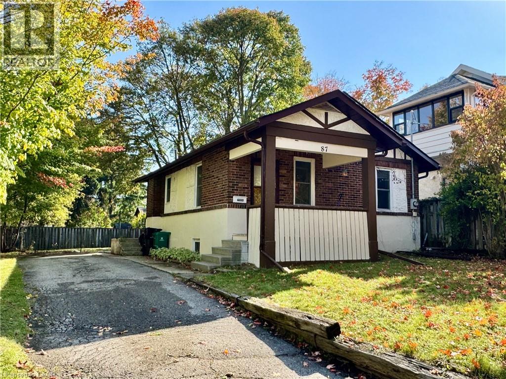 87 ALLEN Street W, Waterloo