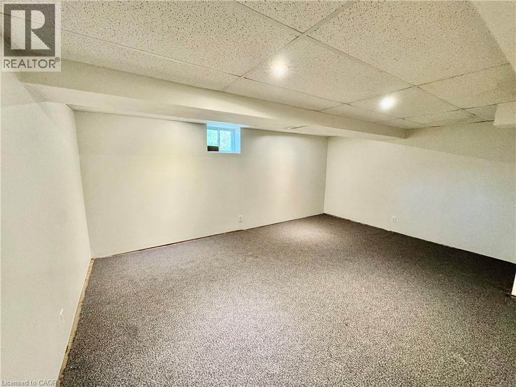 87 ALLEN Street W, Waterloo — photo 11