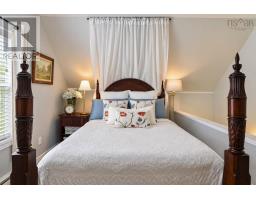 10 Oak Street, Trenton, NS B0K1X0 Photo 16