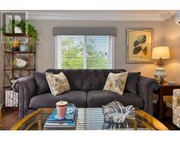 10 Oak Street, Trenton, NS B0K1X0 Photo 9