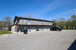 359 Dufault Drive, Ile Des Chenes, MB R0A0T0 Photo 8