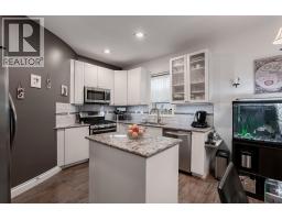 1707 Arbutus Place, Coquitlam, BC V3E3K2 Photo 8
