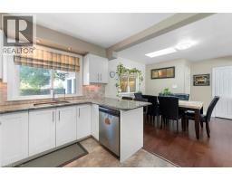 Kitchen - 1063 Joan Drive, Burlington, ON L7T3H3 Photo 13