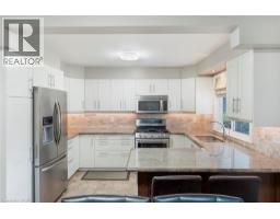 1063 Joan Drive, Burlington, ON L7T3H3 Photo 15