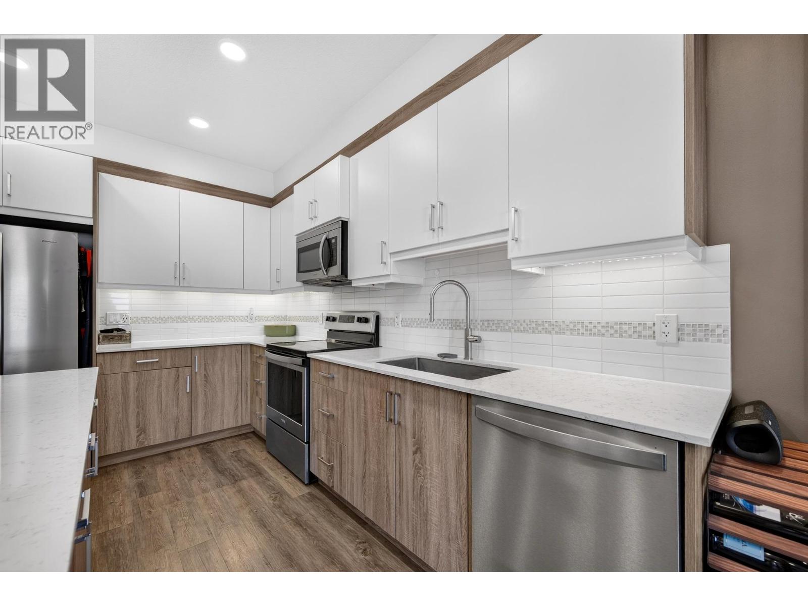 #1205 410 5TH Avenue S - 7