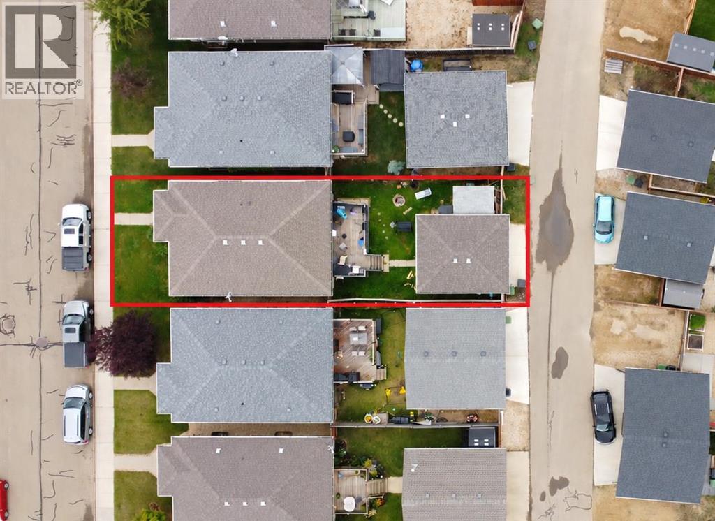 Listing photo – 4421 74 Street, Camrose