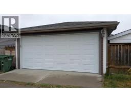 4421 74 Street, Camrose, AB T4V5C8 Photo 15