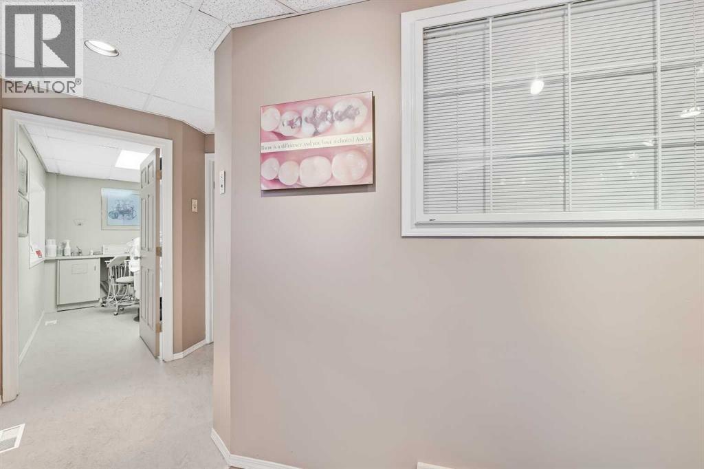 5600 Elbow Drive SW photo 18