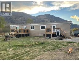 1911 Osprey Lane, Cawston, BC V0C1C1 Photo 16