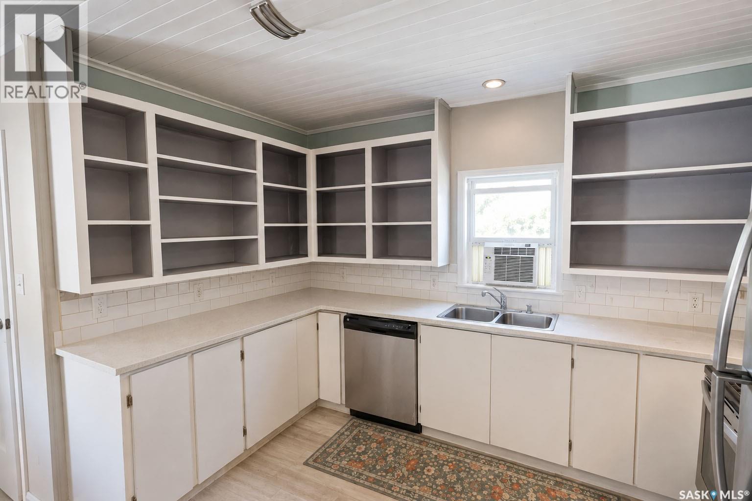 232 10th STREET E, Prince Albert — photo 6