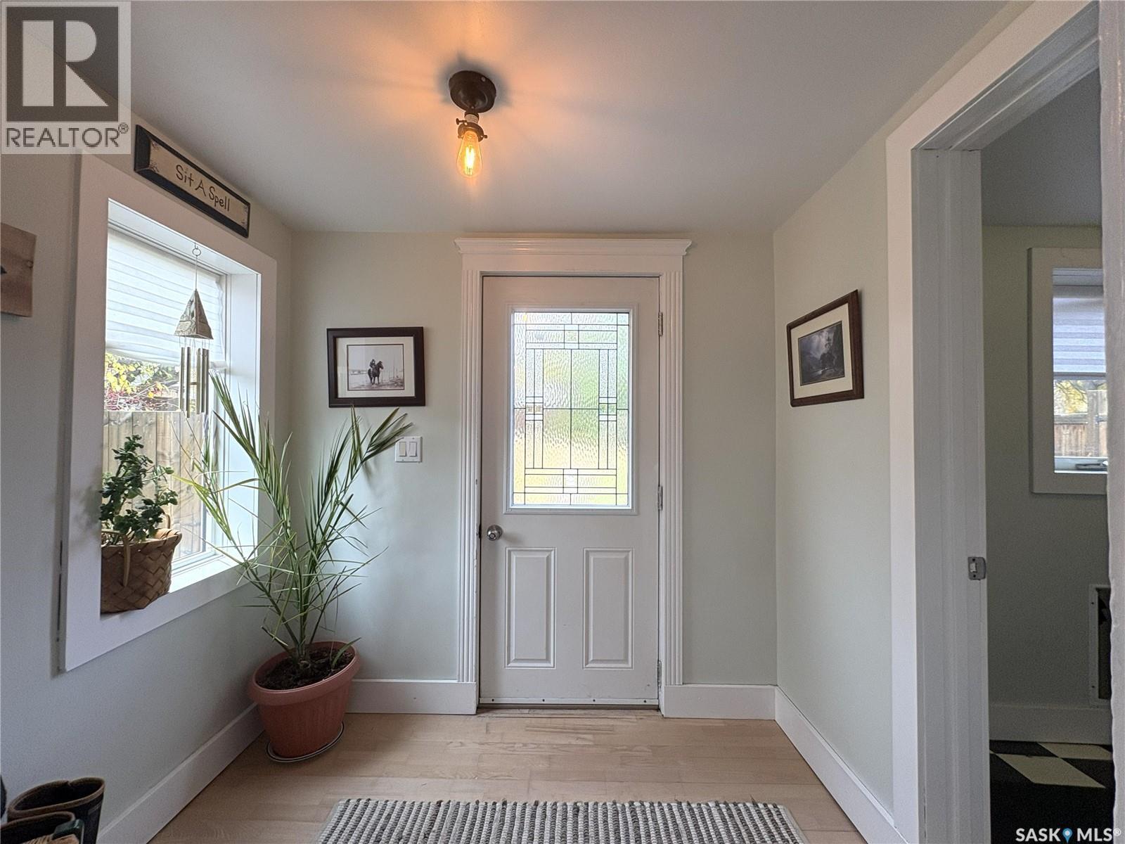636 Mayer STREET, Bruno — photo 17