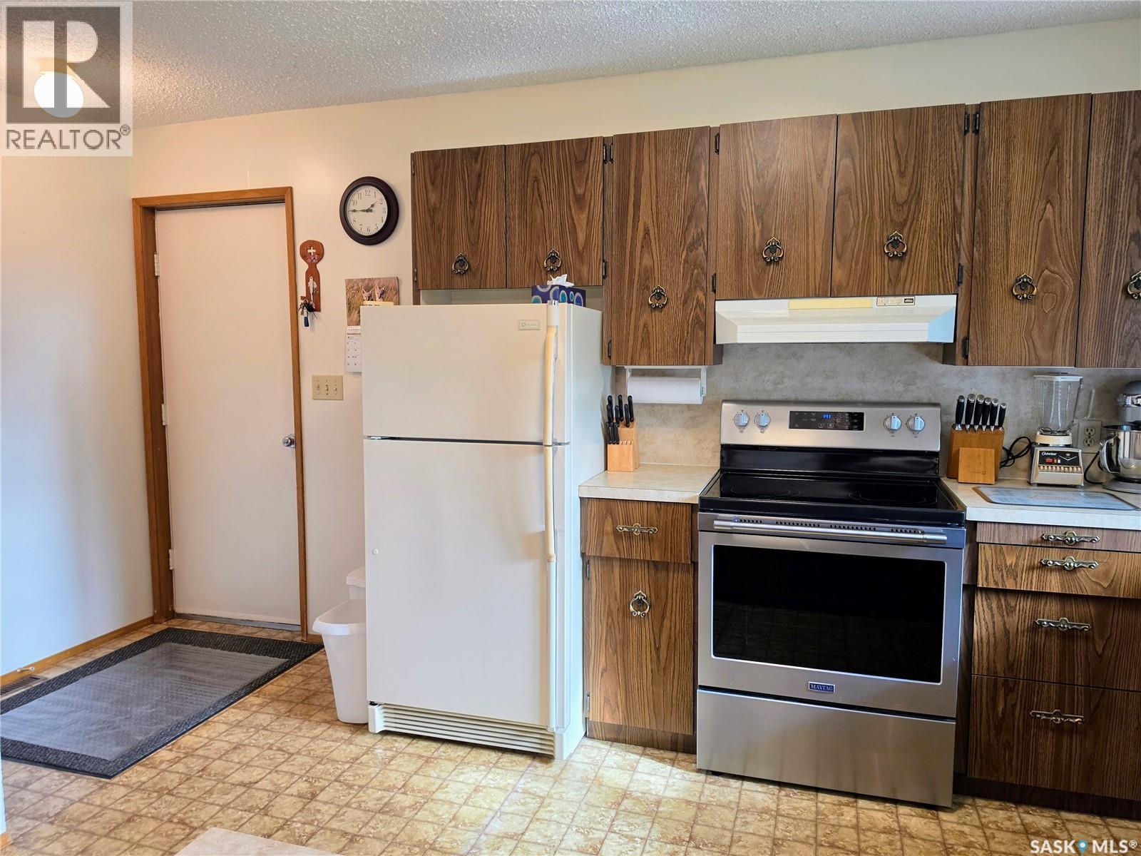 315 2nd STREET S, Lake Lenore — photo 15