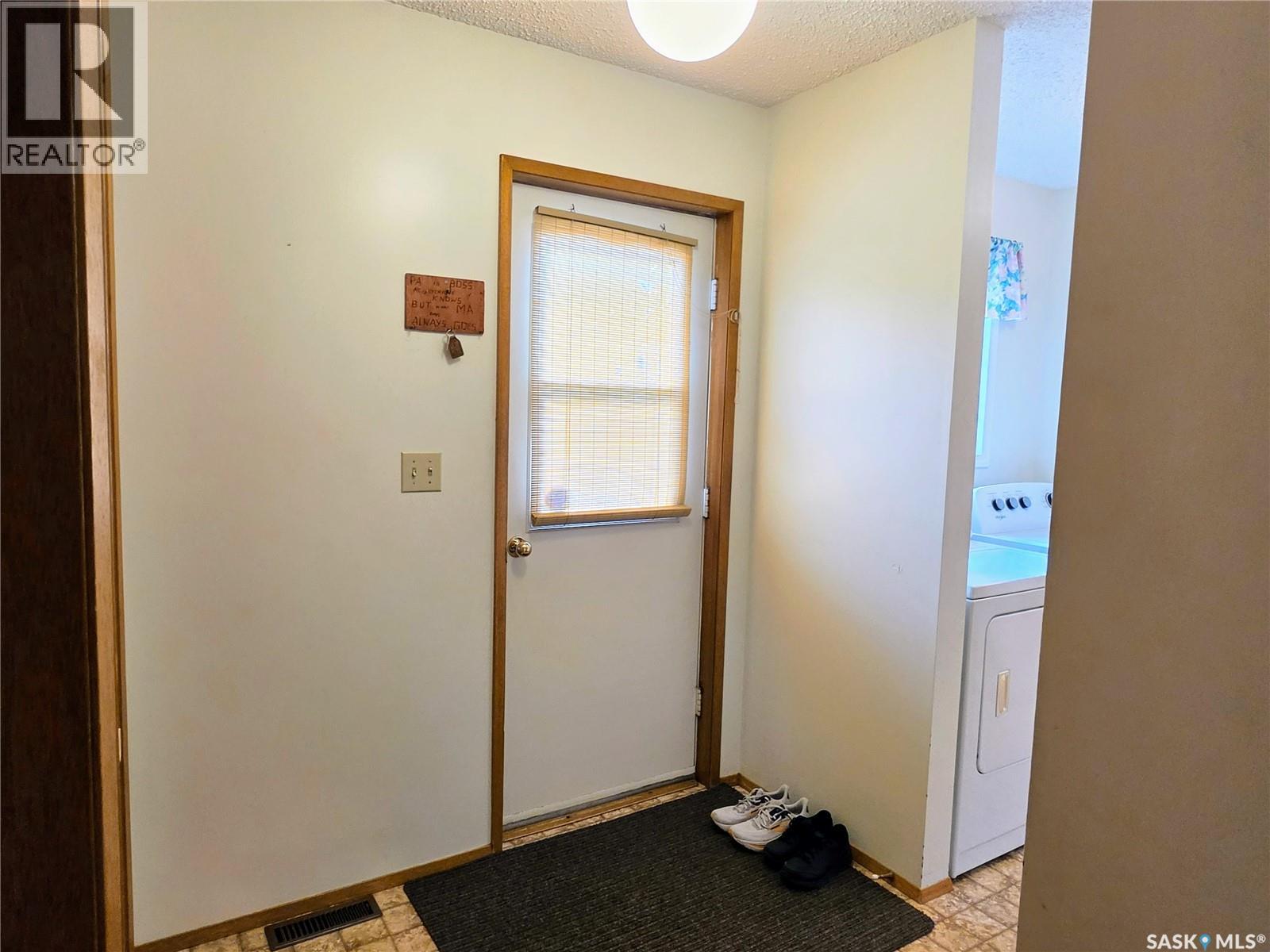 315 2nd STREET S, Lake Lenore — photo 18
