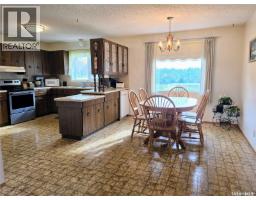 Family room - 315 2nd Street S, Lake Lenore, SK S0K2J0 Photo 11