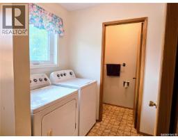 315 2nd Street S, Lake Lenore, SK S0K2J0 Photo 17