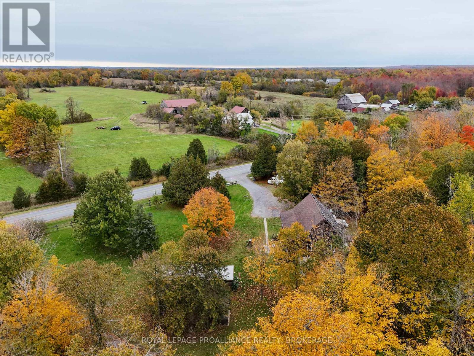 4973 Colebrook Road — photo 49