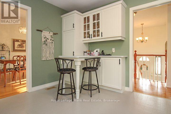 62 Springbrook Drive, Peterborough, ON photo 17