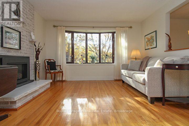 62 Springbrook Drive, Peterborough, ON photo 8