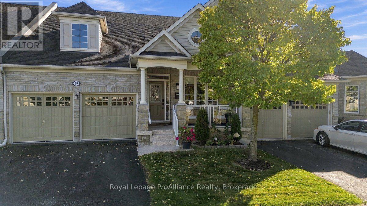 19 Shortreed Lane, Port Hope, ON photo 1