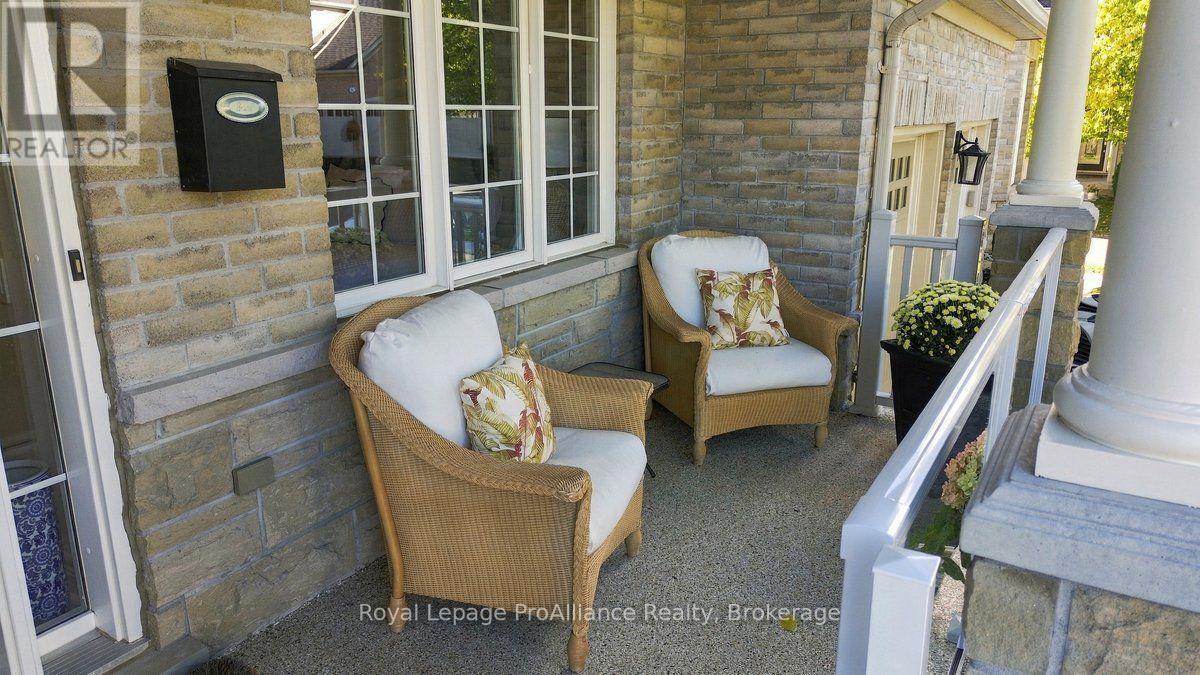 19 Shortreed Lane, Port Hope, ON photo 3
