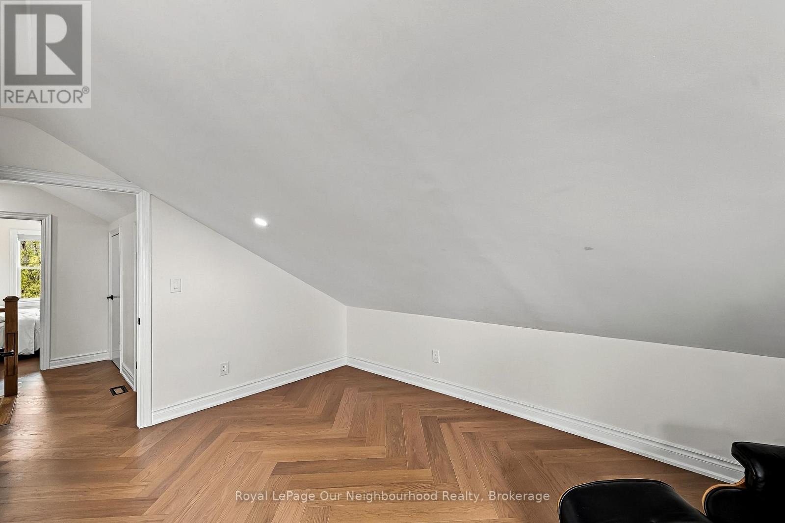 3543 Harwood Road — photo 30