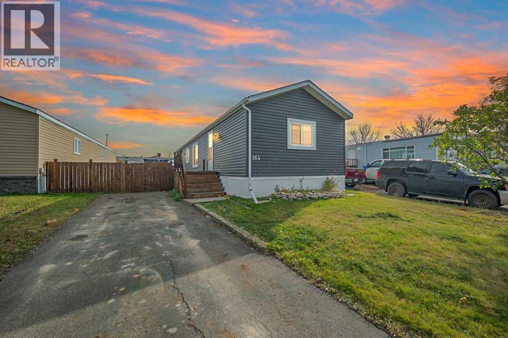 164 Caouette Crescent - 1