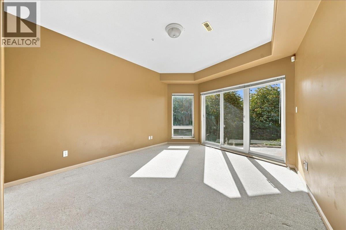 Photo of 2790 CHELSEA CLOSE 32