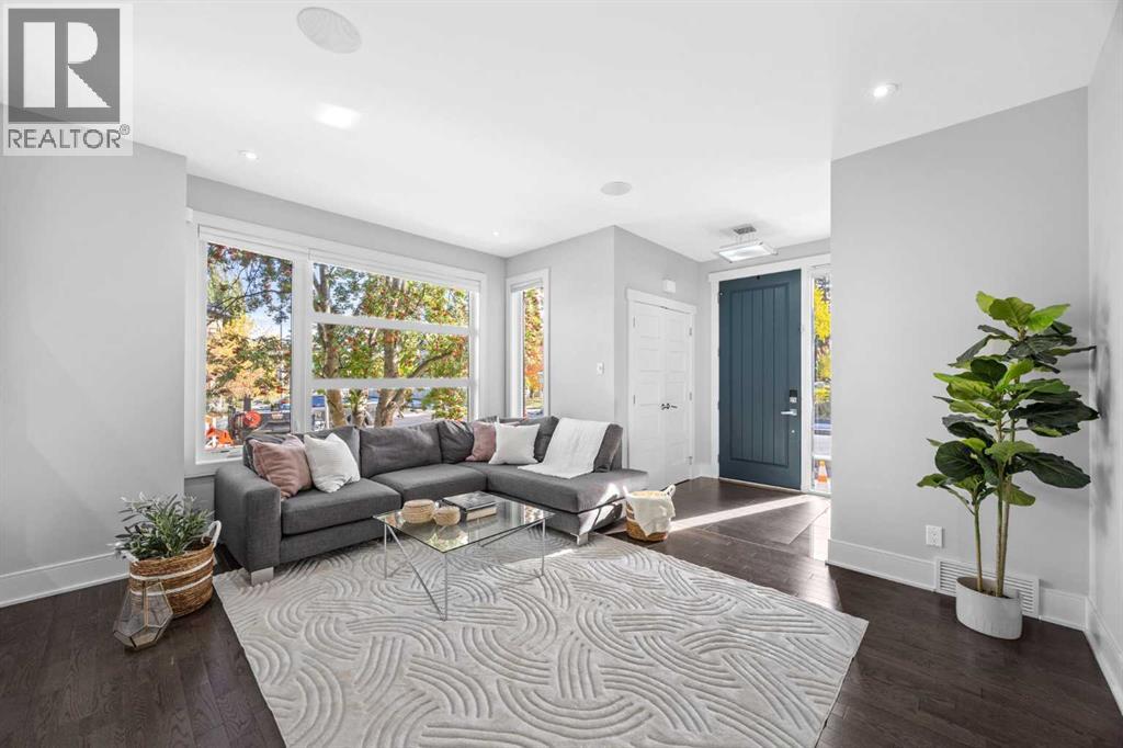 2750 26 Avenue SW - photo 10