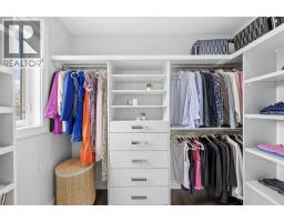 2750 26 Avenue SW - photo 32