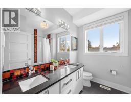 2750 26 Avenue SW - photo 34