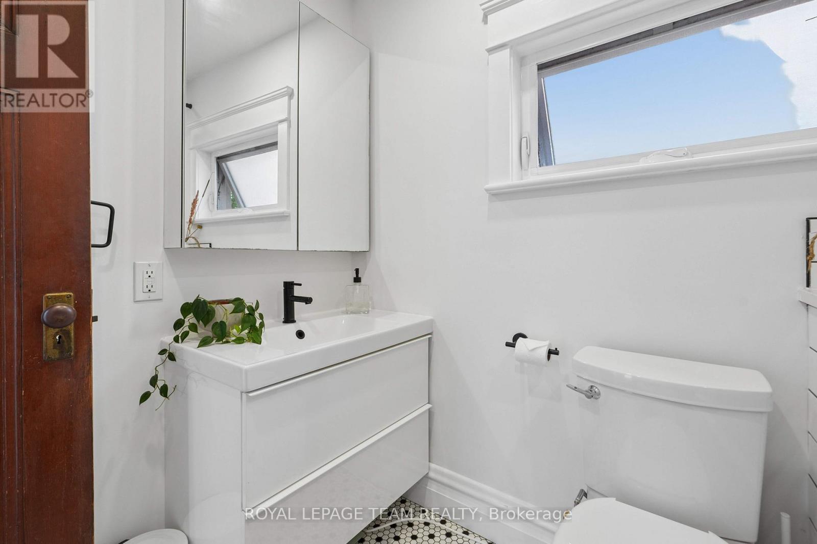 117 Fairmont Avenue — photo 30