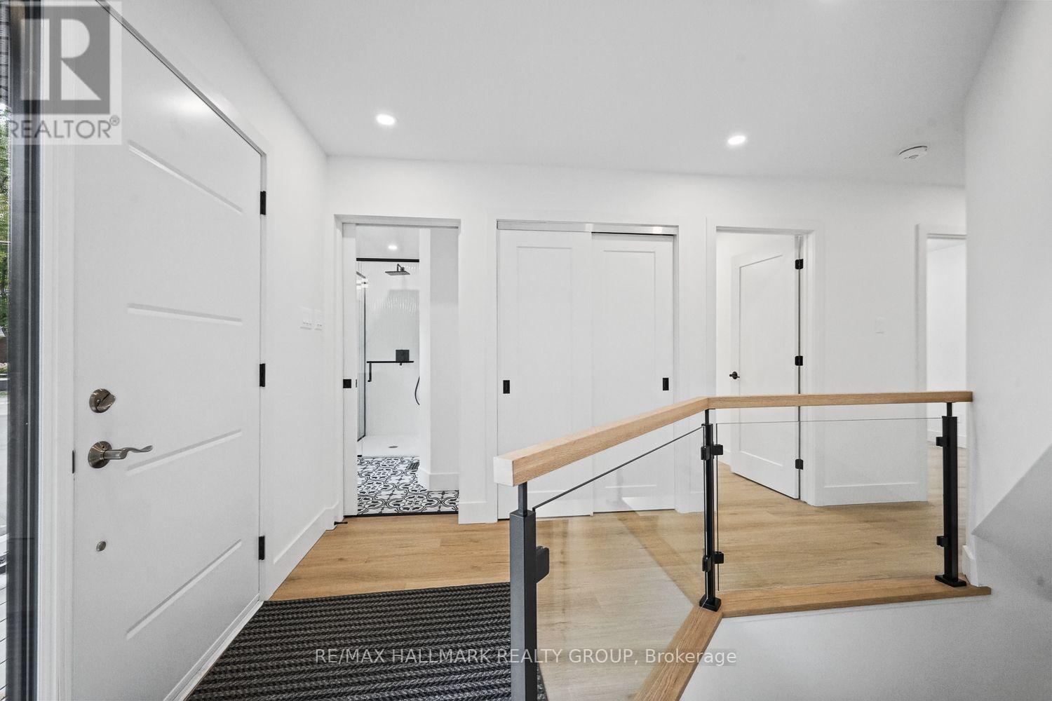 14 Kaymar Drive — photo 7