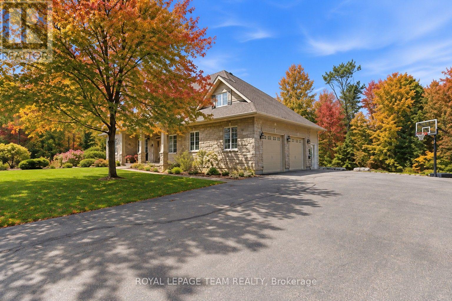 234 Cyd Street — photo 43