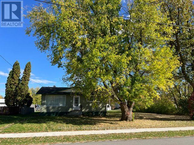 108-106 Third Street — photo 2