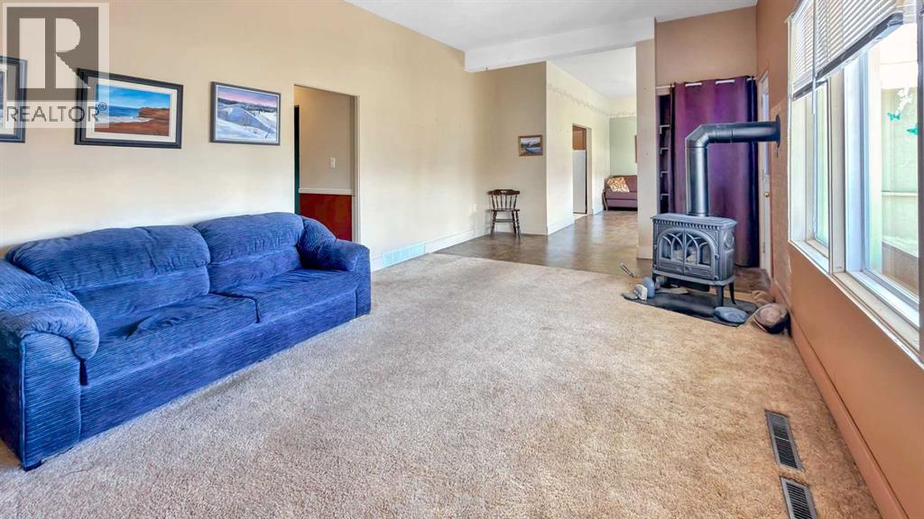 Listing photo – 46 4815 Street, Rocky Mountain House