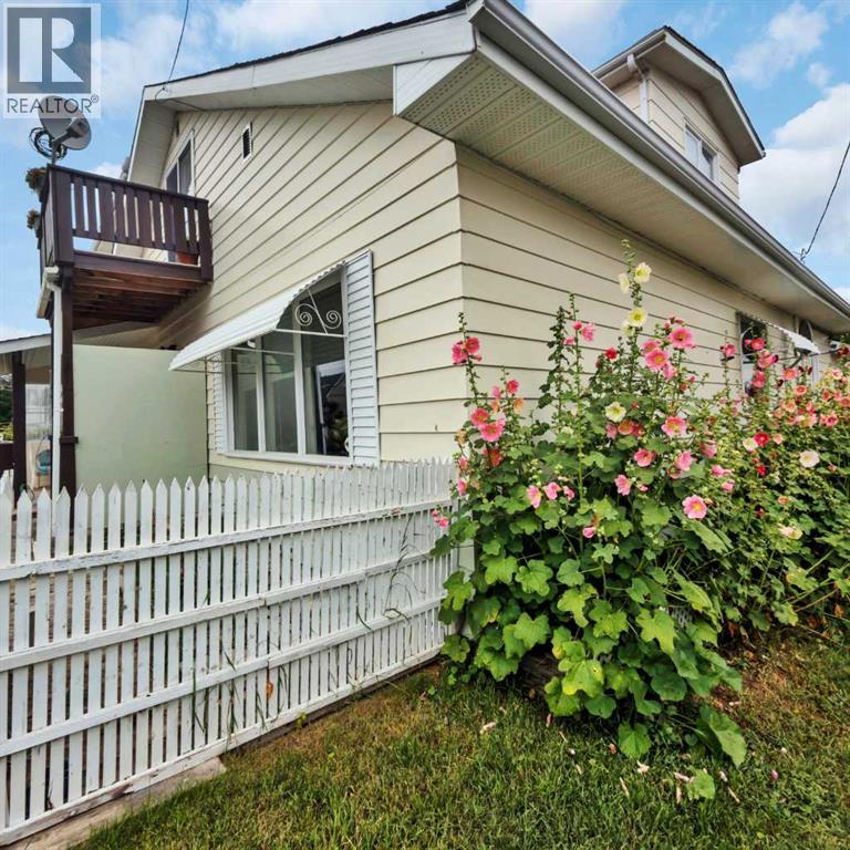 Listing photo – 46 4815 Street, Rocky Mountain House