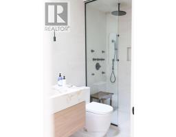 127 Glenvale Boulevard, Toronto, ON M4G2W1 Photo 20