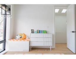 127 Glenvale Boulevard, Toronto, ON M4G2W1 Photo 23