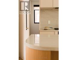 127 Glenvale Boulevard, Toronto, ON M4G2W1 Photo 7